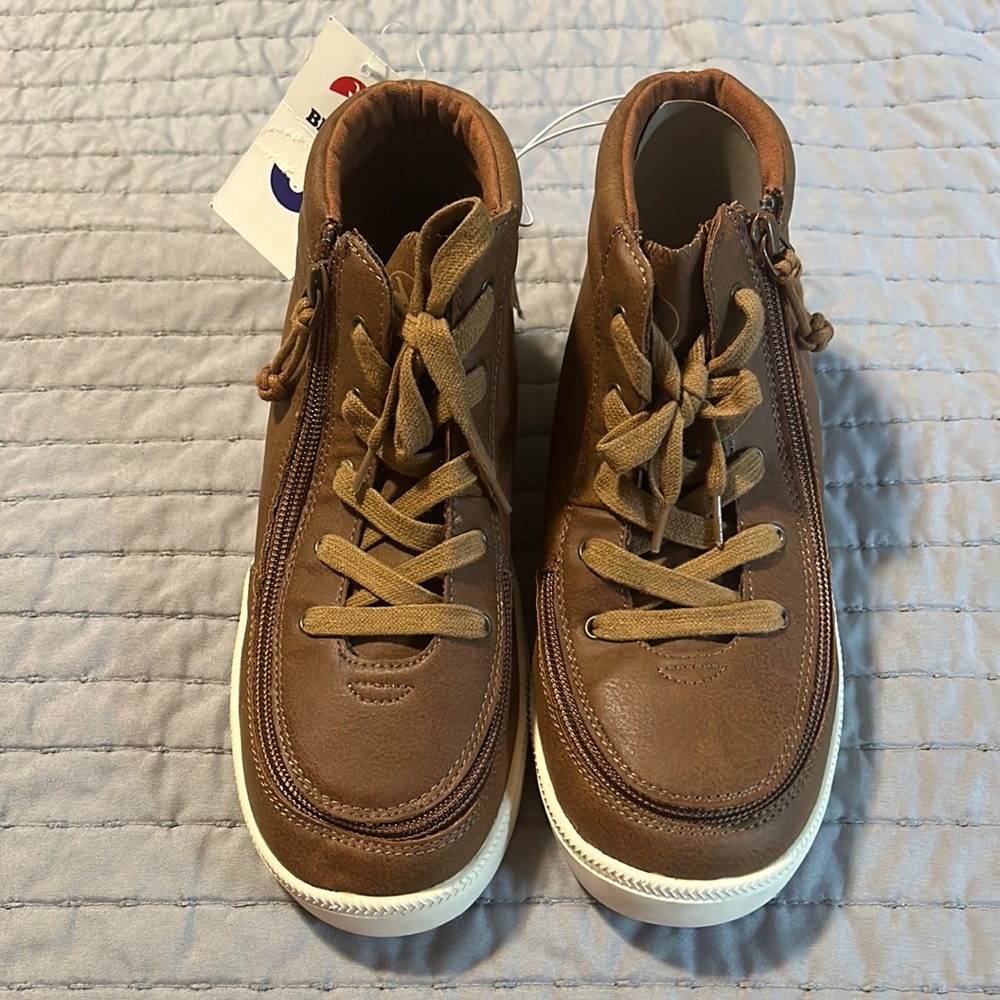 BILLY footwear kids’ Harmon Essential High Top sneakers Brown size 6 NWT